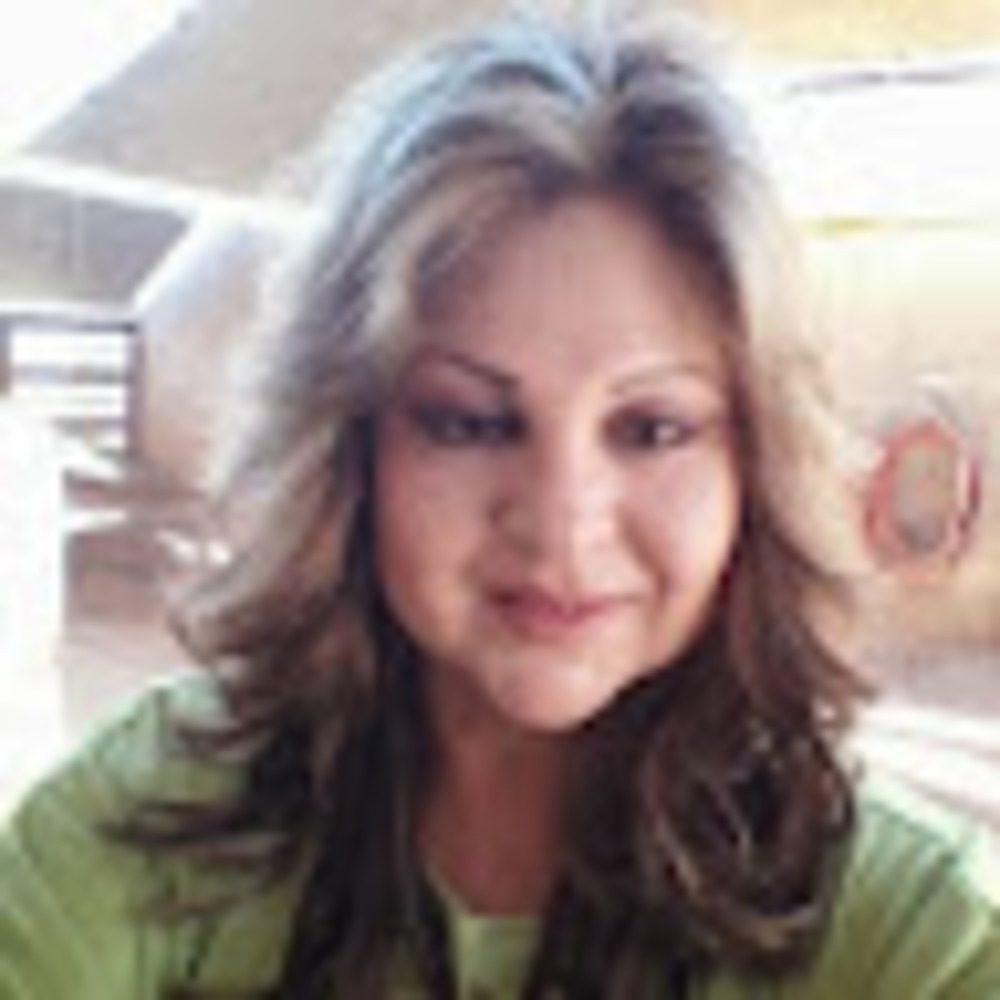 Meet your Posher, Janina